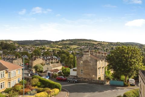 4 bedroom end of terrace house for sale, Eastbourne Avenue, Bath