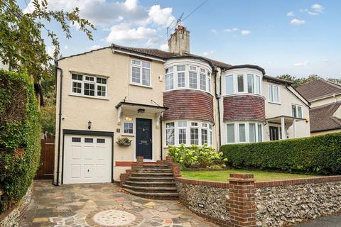 The Vale, Coulsdon CR5