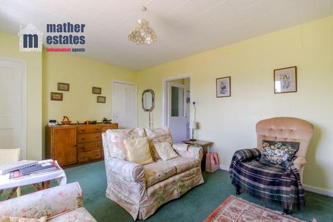 2 bedroom end of terrace house for sale, Benington Road, Aston