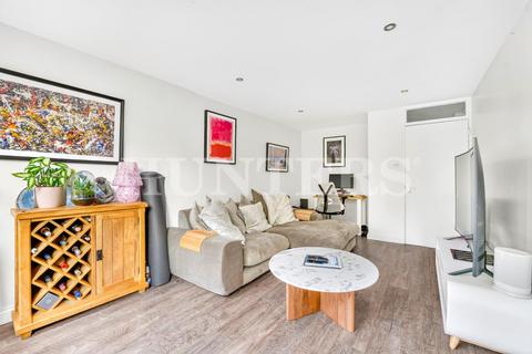undefined, Reedham Close, London, N17
