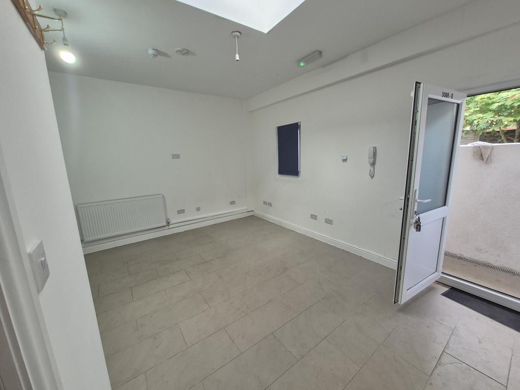 House in Birmingham - View 4
