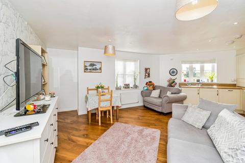 1 bedroom ground floor flat for sale, Cutforth Way, Abbottswood, Romsey