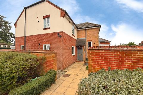 2 bedroom flat for sale, Kiln Road, Benfleet, SS7