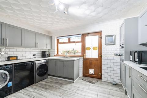 2 bedroom end of terrace house for sale, Valley Road, Ebbw Vale