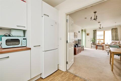 2 bedroom flat for sale, Wellbrook Way, Girton, Cambridge, Cambridgeshire, CB3