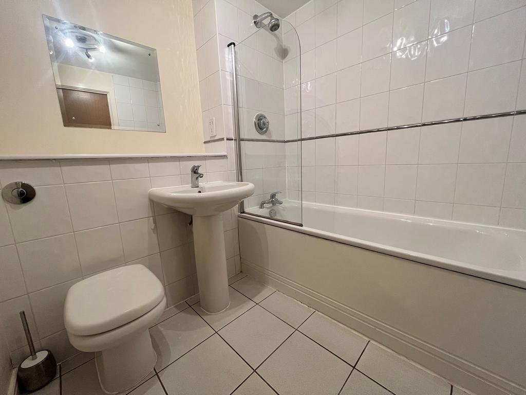 Apartment in Birmingham - More