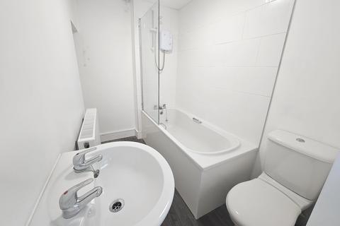 2 bedroom house to rent, Drump Road, Redruth, TR15