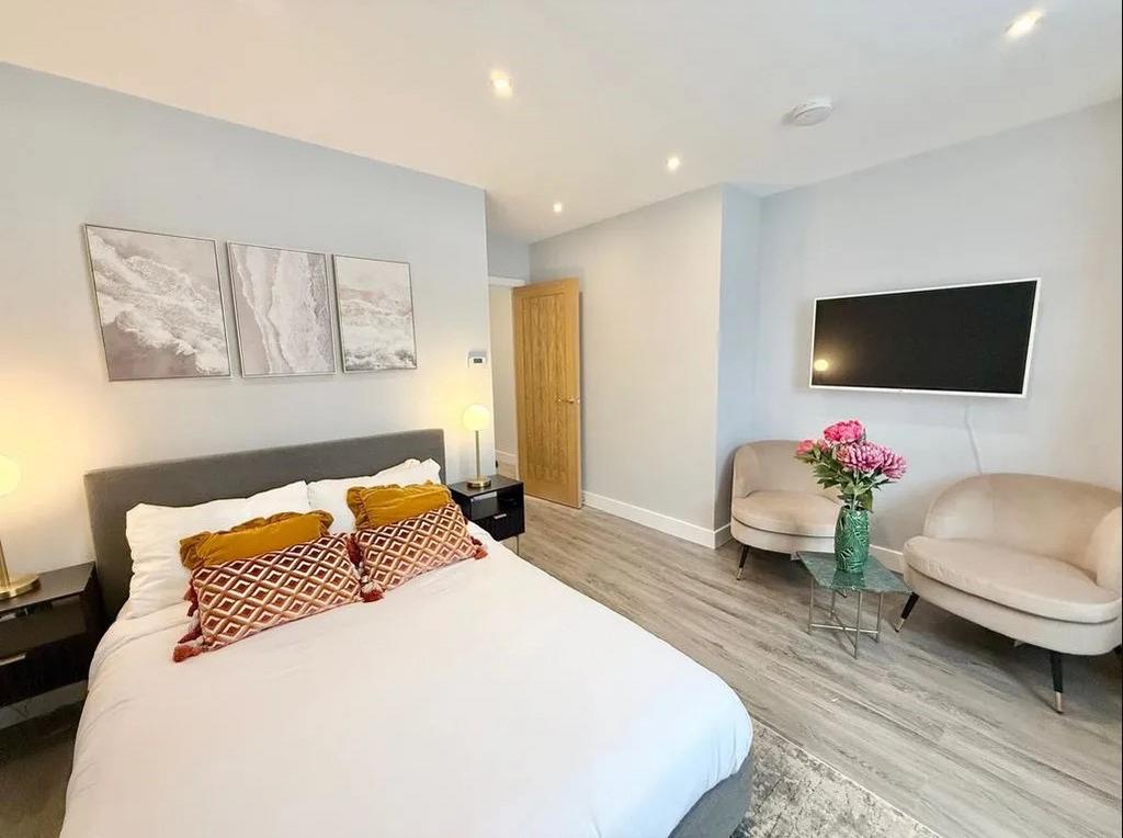 Apartment in London - View 5