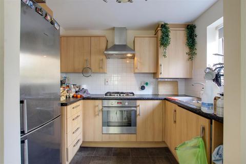 1 bedroom apartment to rent, Alice Bell Close, Cambridge CB4