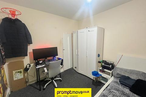 House share to rent, 27 Adelaide Street Luton LU1 5BB