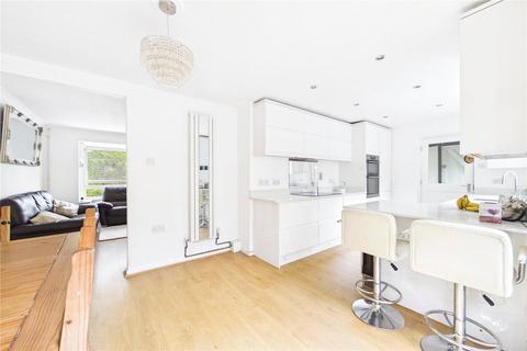 3 bedroom semi-detached house for sale, Magpie Way, Tilehurst, Reading, Berkshire, RG31