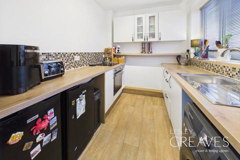 2 bedroom maisonette for sale, Ash Court, Carlton, Nottingham