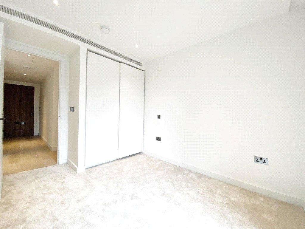Apartment in London, Shepherd's Bush - View 2