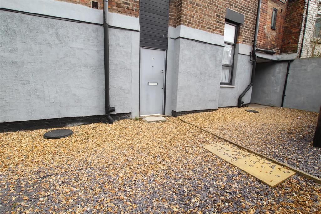 Apartment in Liverpool - View 2