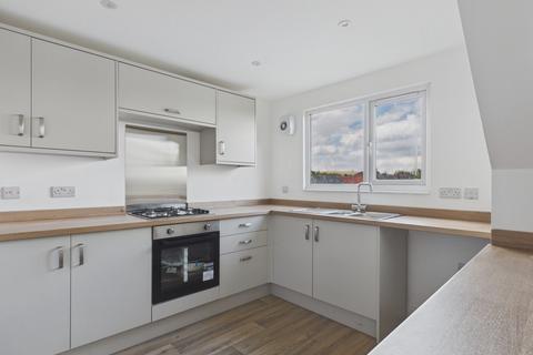 1 bed flat/apartment for rent in Clough Road, Thornhill