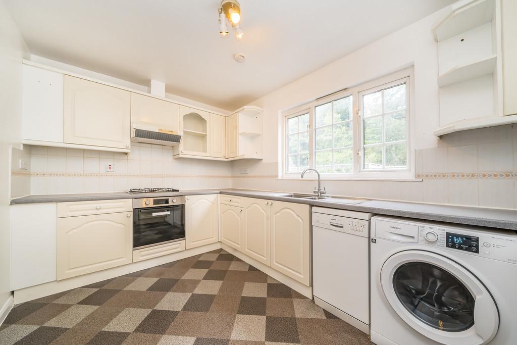 Apartment in Harrow - View 2