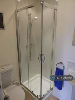 1 bedroom in a house share to rent, Dyson Close, Walsall, WS2