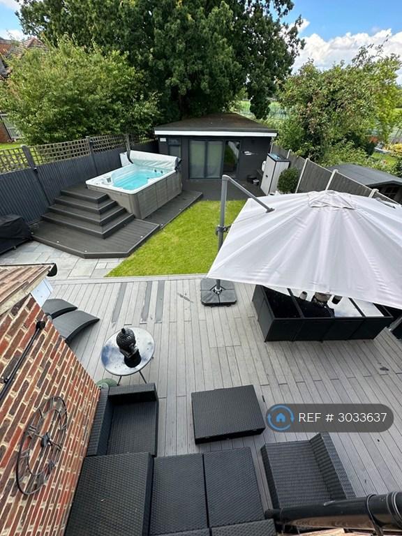House in London - View 5
