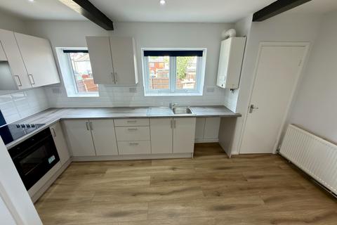 3 bedroom house to rent, Enville Street, STOURBRIDGE