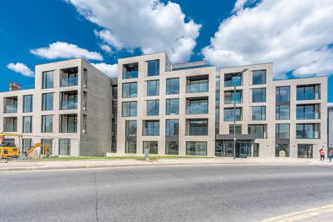 Studio to rent, Ferme House, Harrow, HA1