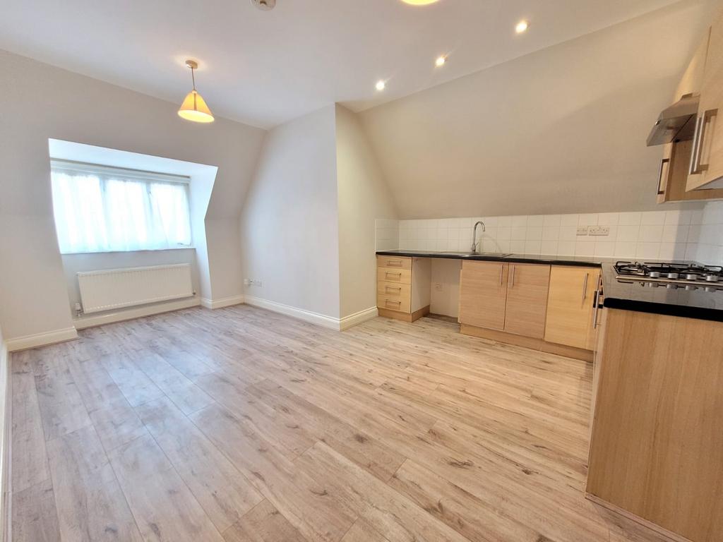 Apartment in London - View 4