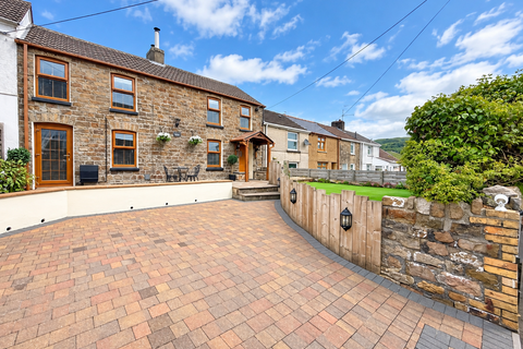 2 bedroom cottage for sale, Trecynon, Aberdare CF44