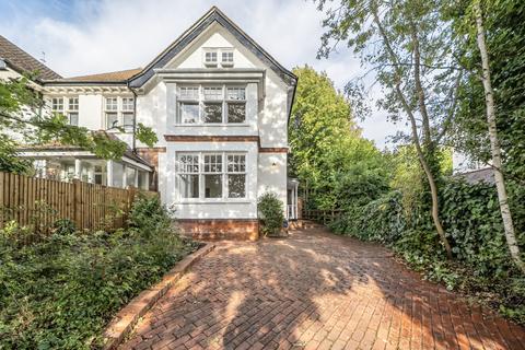 Russell Hill, West Purley