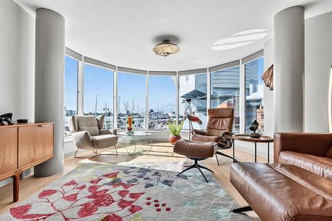 2 bedroom apartment for sale, Gunwharf Quays, Portsmouth