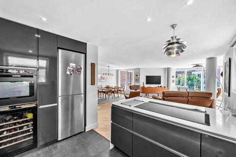 2 bedroom apartment for sale, Gunwharf Quays, Portsmouth