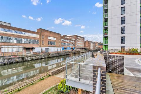 2 bedroom flat to rent, Geoffrey Watling Way, Norwich, NR1