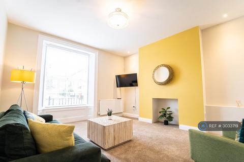 2 bedroom flat to rent, King Street, Great Yarmouth, NR30