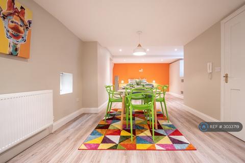2 bedroom flat to rent, King Street, Great Yarmouth, NR30