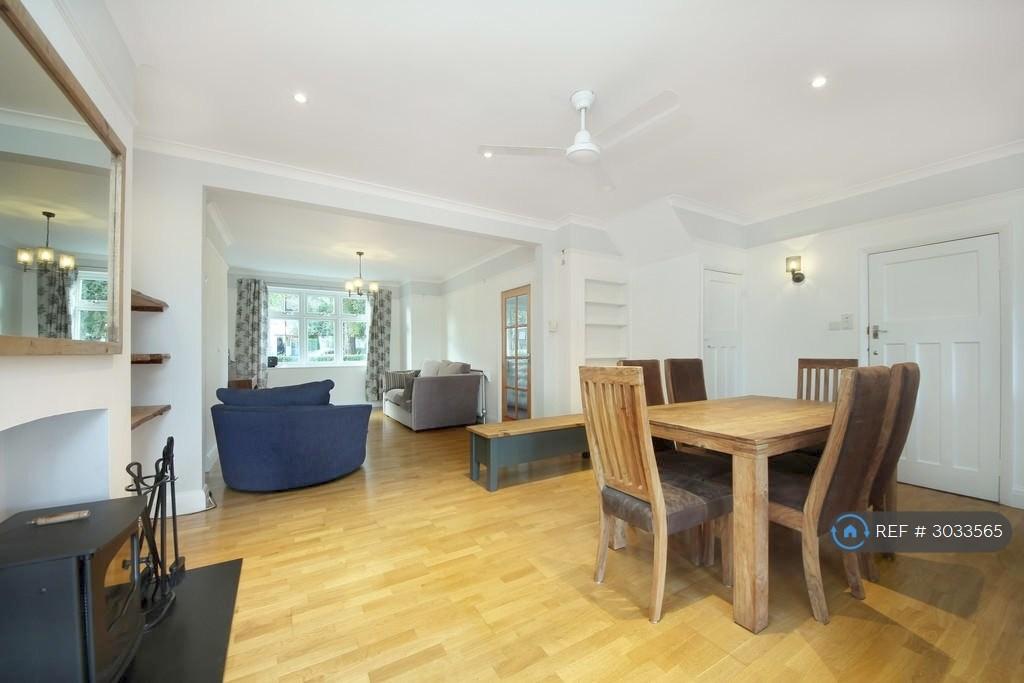 House in London - View 3