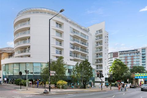 1 bedroom apartment for sale, Upper Richmond Road, London