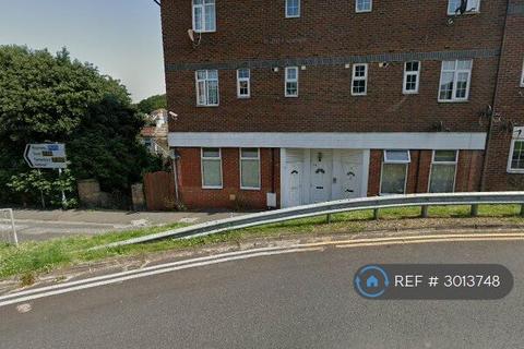 1 bed flat/apartment for rent in Grace Hill, Folkestone, CT20