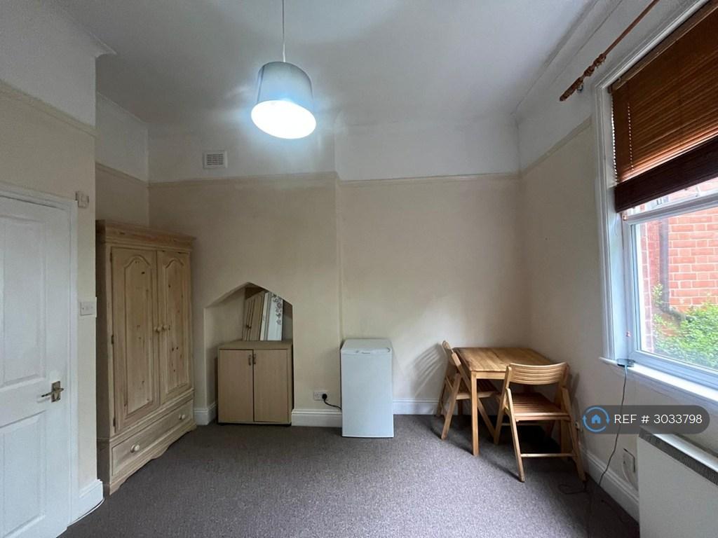 Apartment in Birmingham - View 5