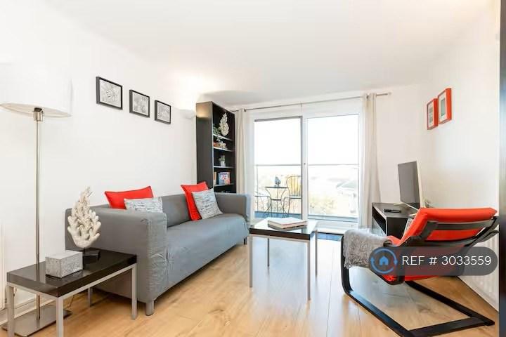 Apartment in London, Royal Borough of Greenwich - View 2