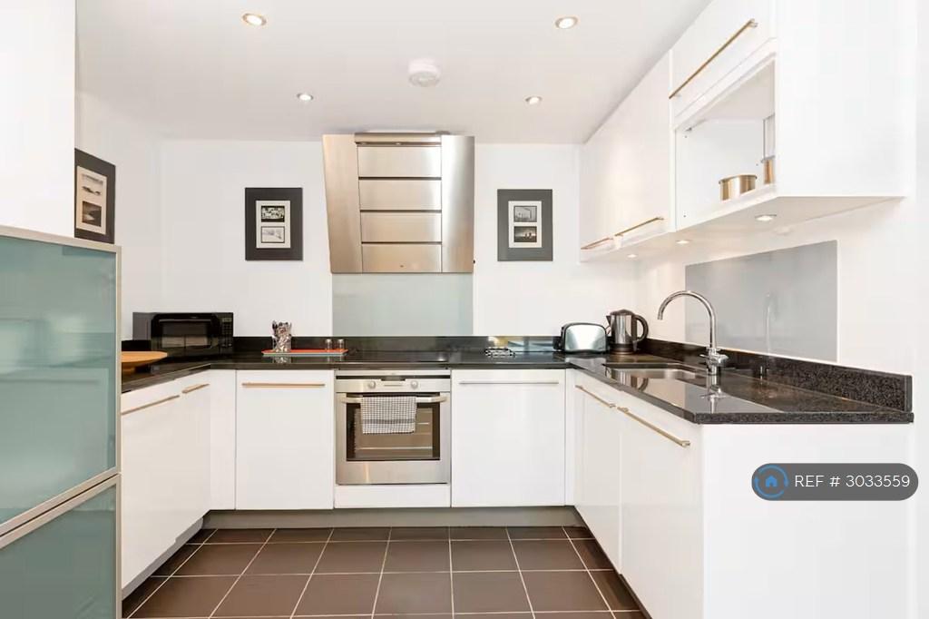 Apartment in London, Royal Borough of Greenwich - View 4
