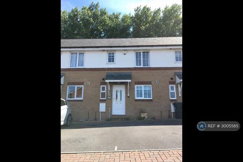 3 bed terraced house for rent in Whitevine Close, Yeovil, BA21