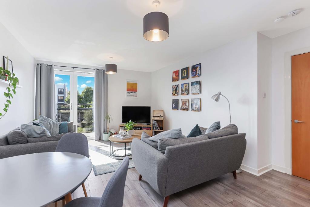 Apartment in Dennistoun - View 5