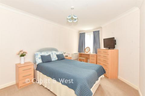 undefined, Green Haven Court, Waterlooville PO8