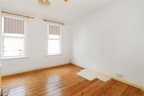 2 bedroom terraced house for sale, Heathfield Road, Bromley