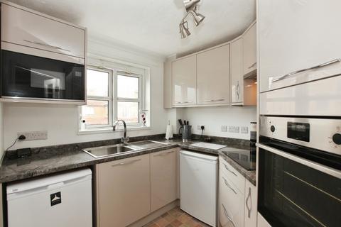2 bedroom apartment for sale, Tembani Court, Paignton TQ3