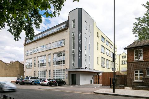 2 bedroom flat to rent, at London, 11A Cotton Lofts 124-128A Shacklewell Lane E8