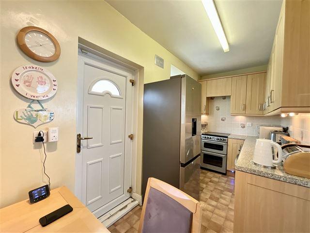 House in Sheffield, South Yorkshire - View 4