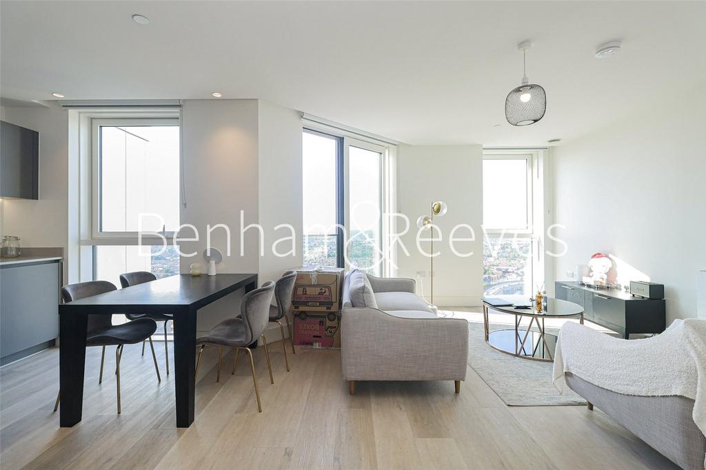 Apartment in London - View 5