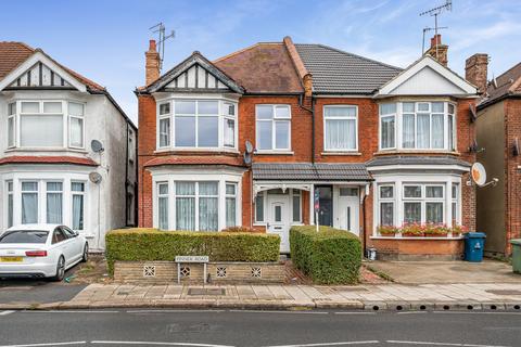 2 bedroom maisonette for sale, Pinner Road, Harrow