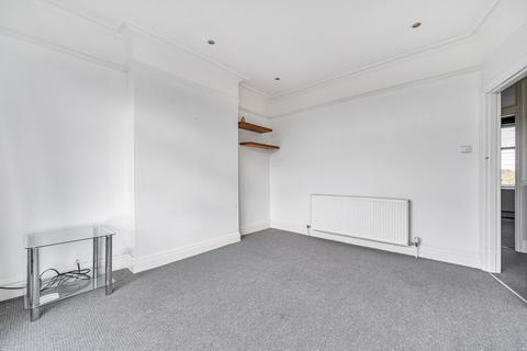 2 bedroom maisonette for sale, Pinner Road, Harrow