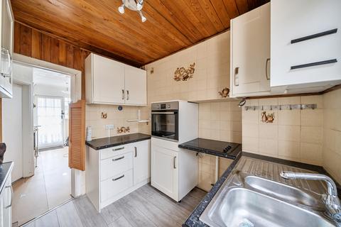 3 bedroom semi-detached house for sale, Chestnut Drive, Pinner