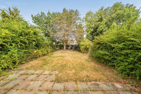 3 bedroom semi-detached house for sale, Chestnut Drive, Pinner